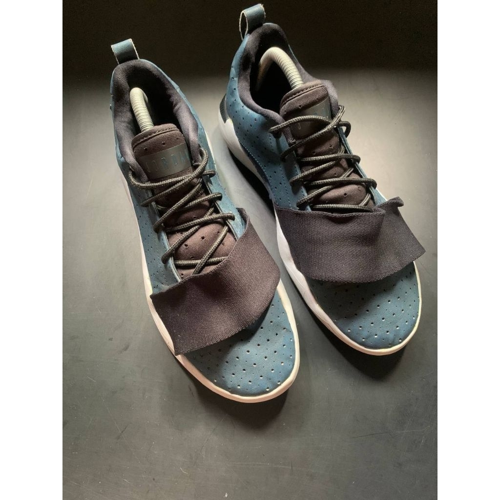 รองเท้ามือสองคุณภาพ J0rdan 23 ไซส์ 41/26cm