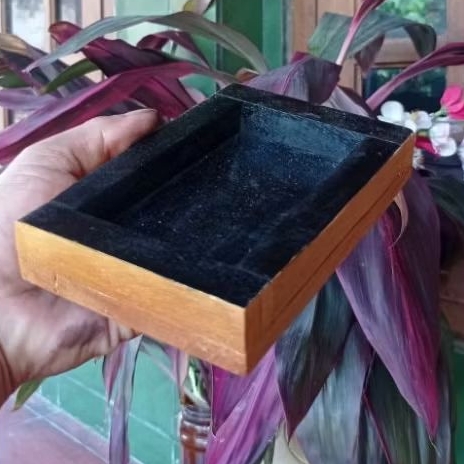 WOODEN ASHTRAY - DECORATIVE ASHTRAY HOLDER - CIGARETTE ASHTRAY - ASHTRAY DECORATIONS - TABLE DECORTR