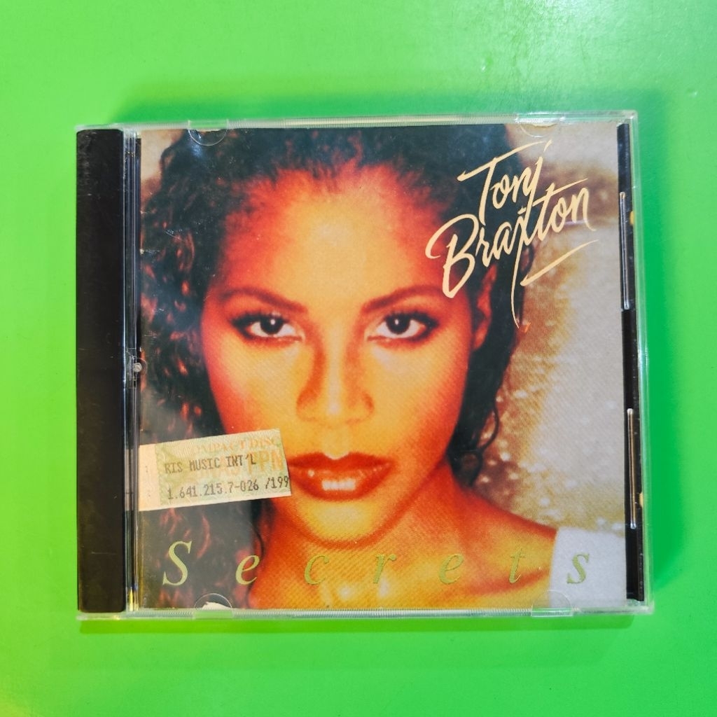ซีดีนําเข้า TONI BRAXTON ความลับ