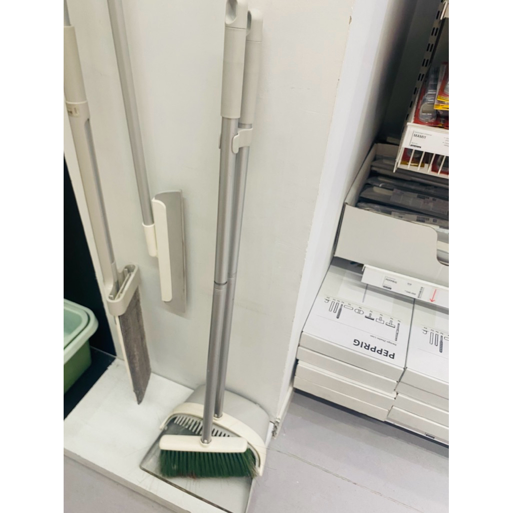 [READY] FLOOR BROOM SET WITH CIKK BROOM