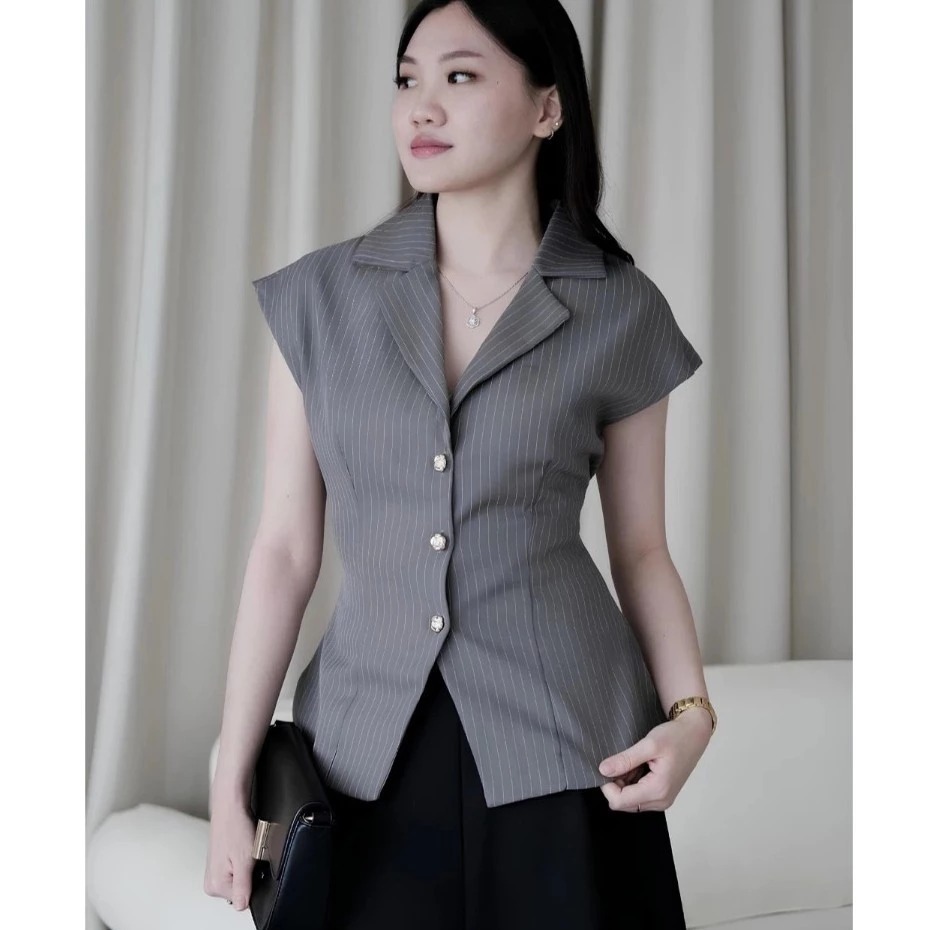 JOIE FITTED VEST เสื้อลายทางเกาหลี VEST TOP