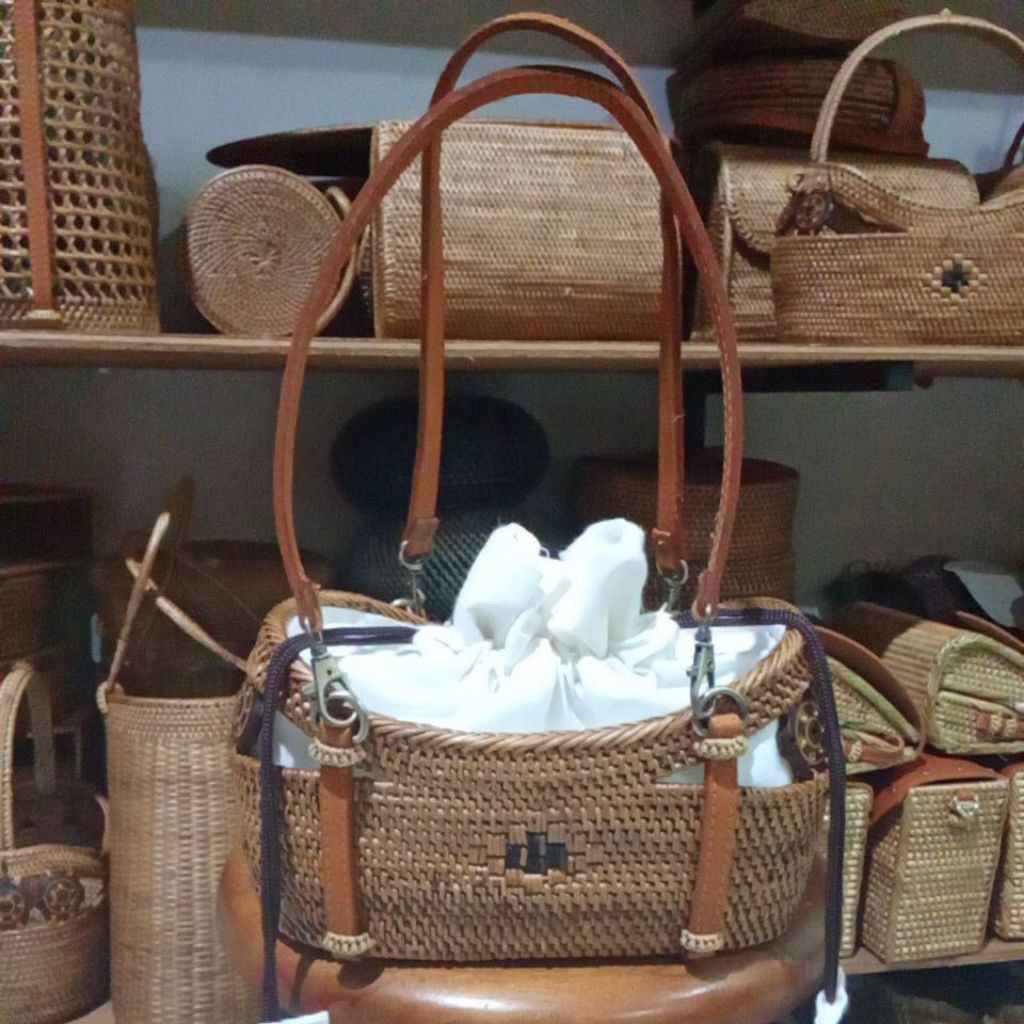RATTAN BAG BOSO BAG สายหนัง