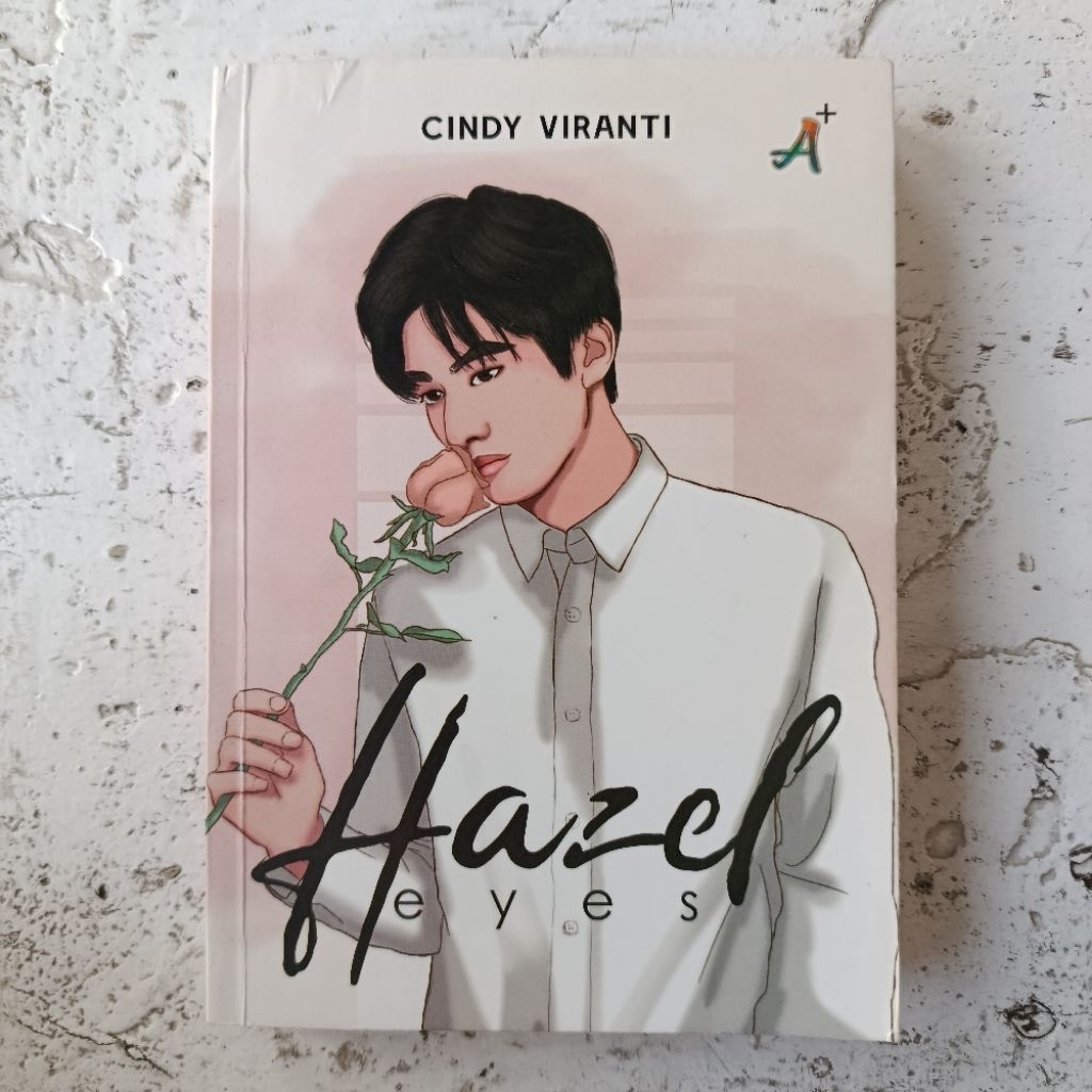 Preloved Hazel Eyes*