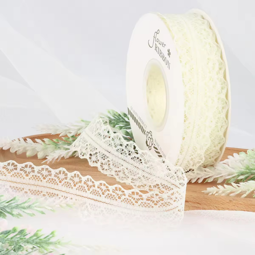 UNIQS (1 ม้วน) FLOWER WRAP RIBBON LACE RIBBON KOREAN RIBBON LACE RIBBON 2.5 CM WIDE