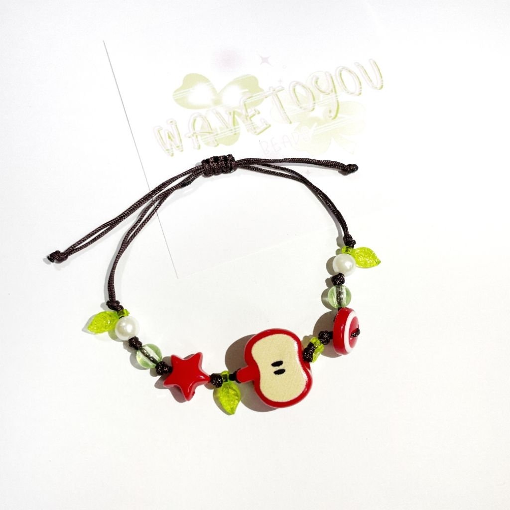 สร้อยข้อมือแอปเปิ้ล | สร้อยข้อมือเชือกหยก | Igari Accessories Button Star | สร้อยข้อมือลูกปัด ลูกปัด