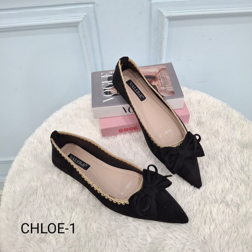 รองเท้าส้นแบนกํามะหยี่ Valerie 36-40 CHLOE-1