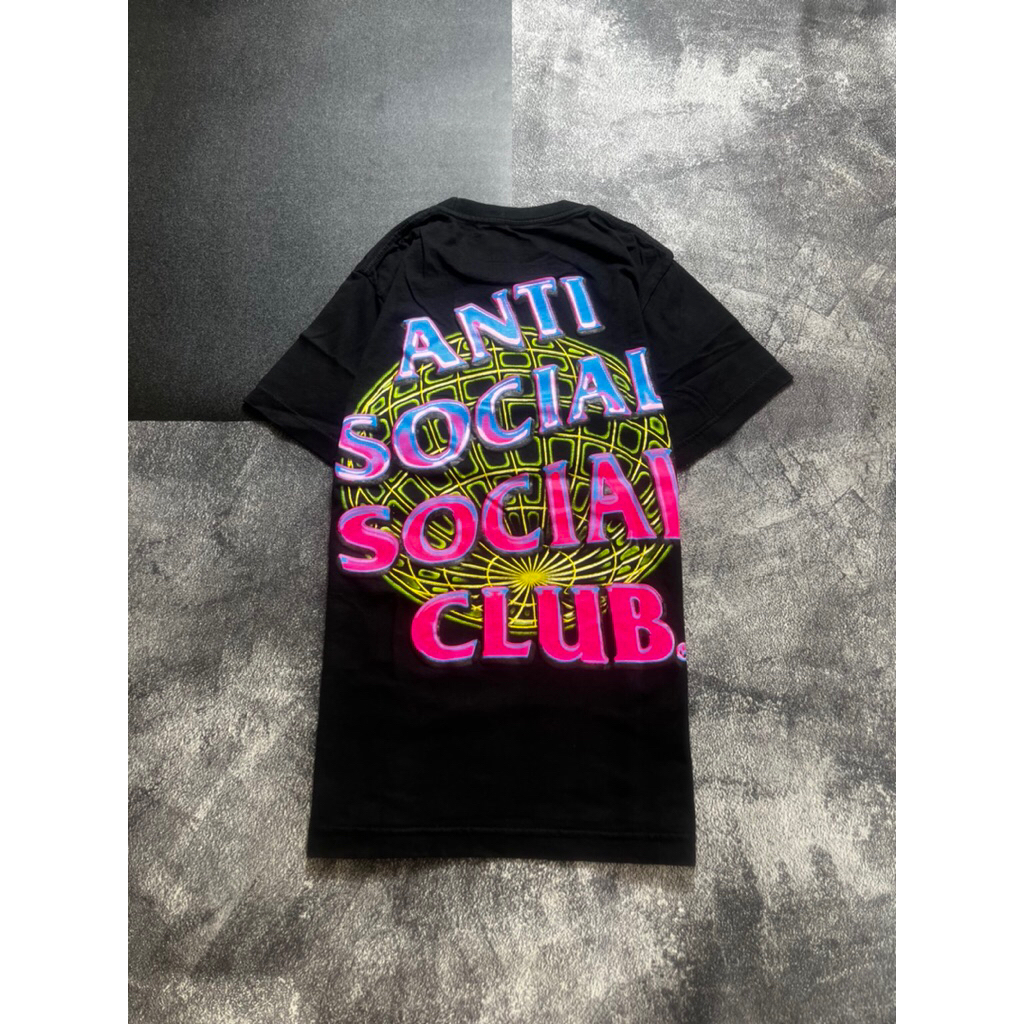 เสื้อยืด Anti Social Social Club ไซส์ M (68x50)