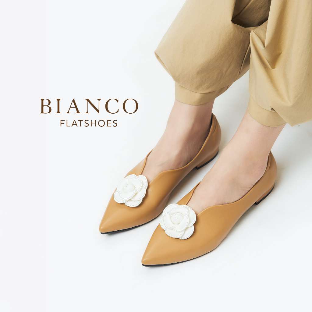 Luxia - Bianco Flatshoes (สีใหม่)