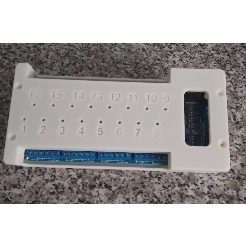 รีเลย์เคส kesing 16 ช่อง arduino iot
