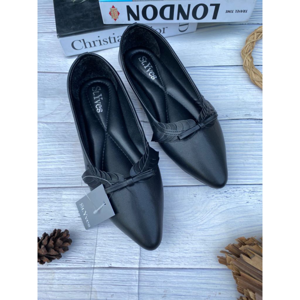 STY Wings รองเท้าส้นแบนผู้หญิง