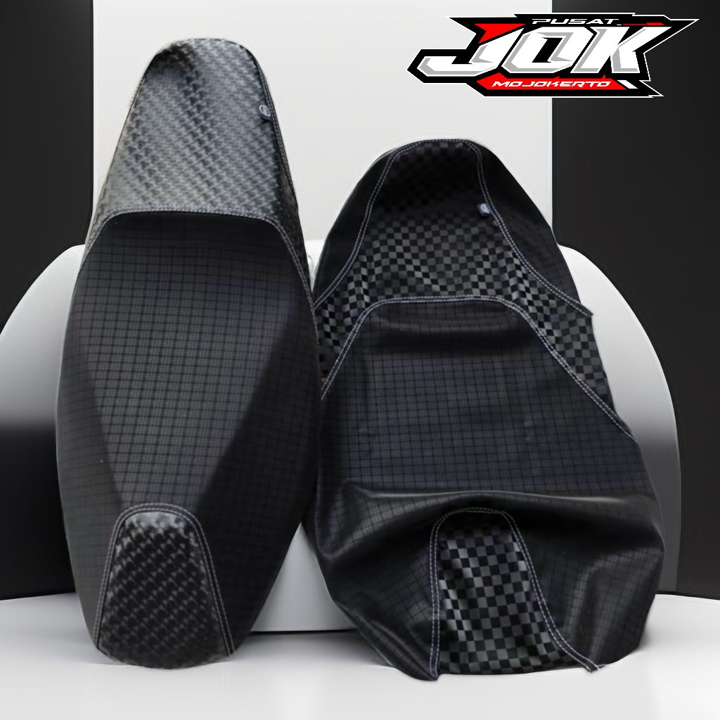 3D คาร์บอนไฟเบอร์รถจักรยานยนต์ที่นั่งหนังหมากรุกผสม 4D Carbon รุ่นใหม่ล่าสุด V3 Original P1168