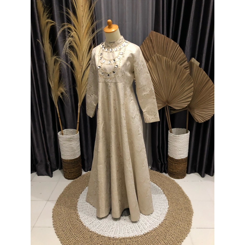 WEDDING GOWN PRELOVED / PARTY DRESS / BRIDEMAIDS GOWN / WEDDING DRESS / WEDDING KEBAYA / GRADUATION 