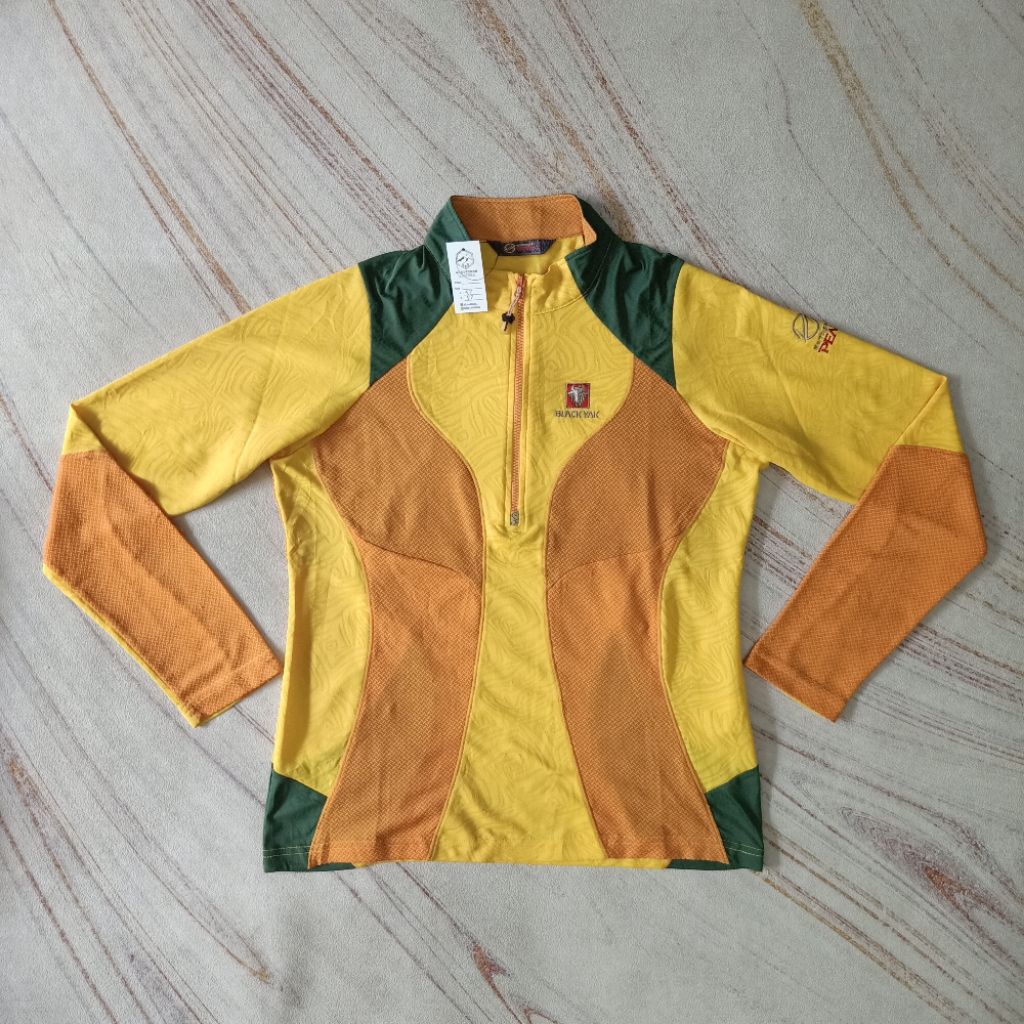 Baselayer กลางแจ้ง Black Yak Second ดั้งเดิม