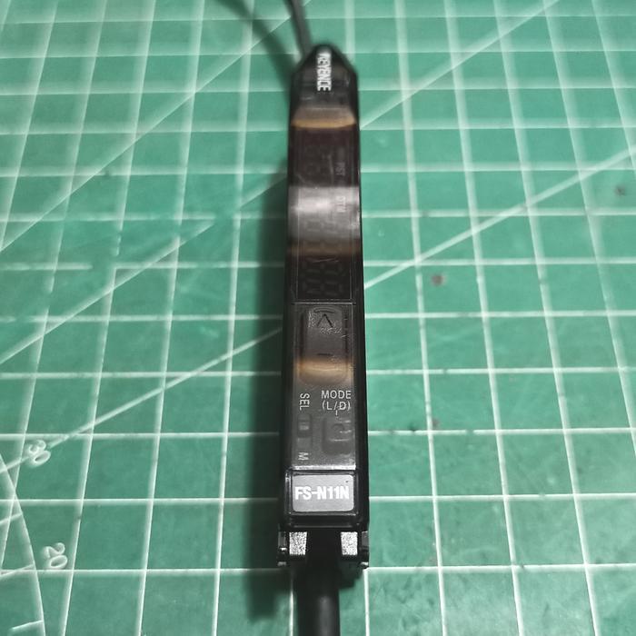 KEYENCE FS-N11N เซ็นเซอร์ 12-24Vdc