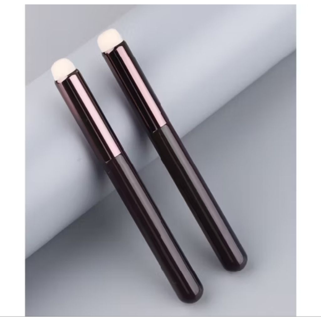แปรงลิปสติกคอนซีลเลอร์ลิปอเนกประสงค์ Ombre Lip Brush Applicator Premium Make Up Tools มัลติฟังก์ชั่น