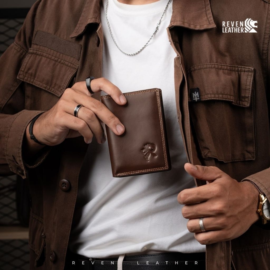 Reven Athena กระเป๋าสตางค์พับหนังแท้