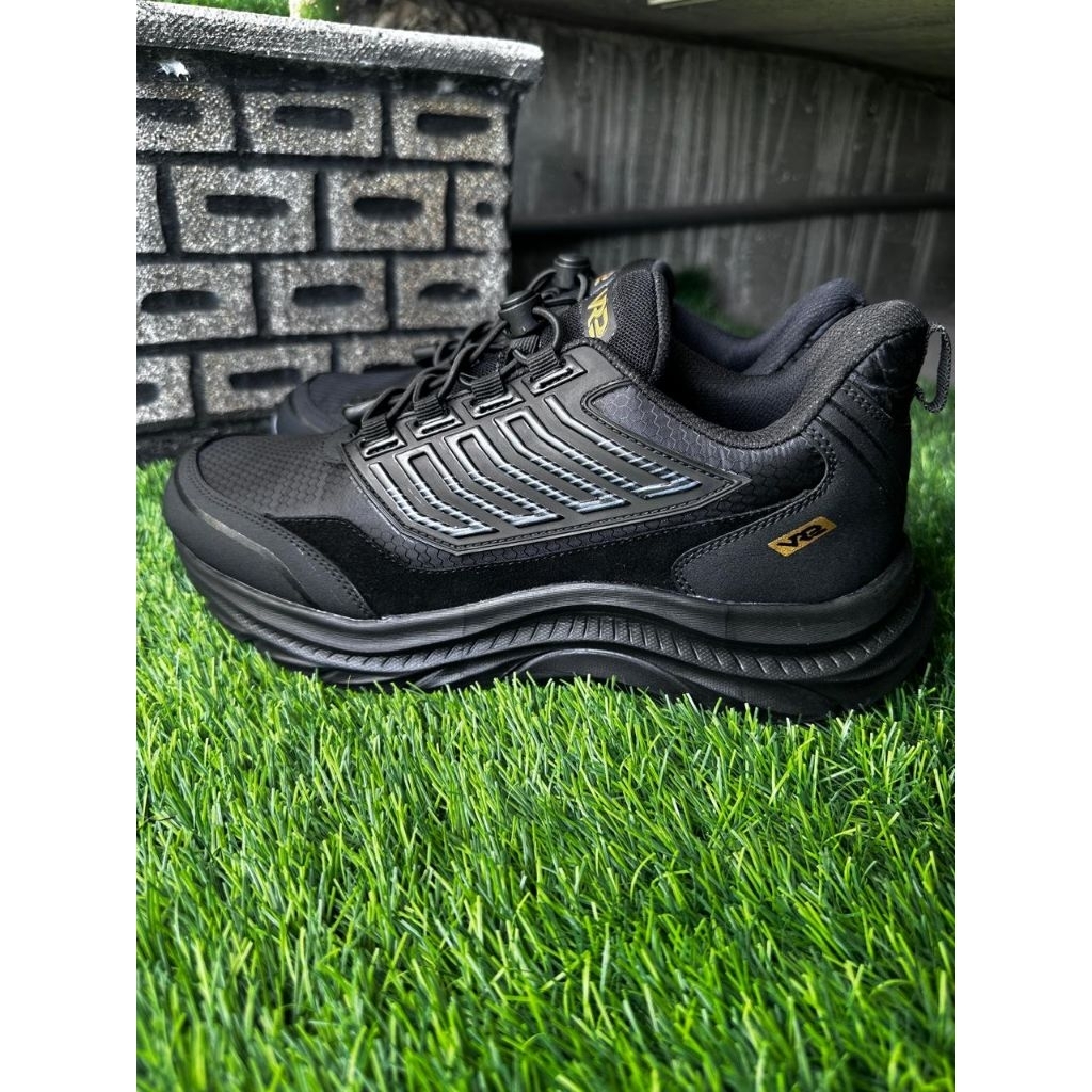 รองเท้าวิ่ง WEBEST VR2 WITH DRAWSTRING LATEST 2025