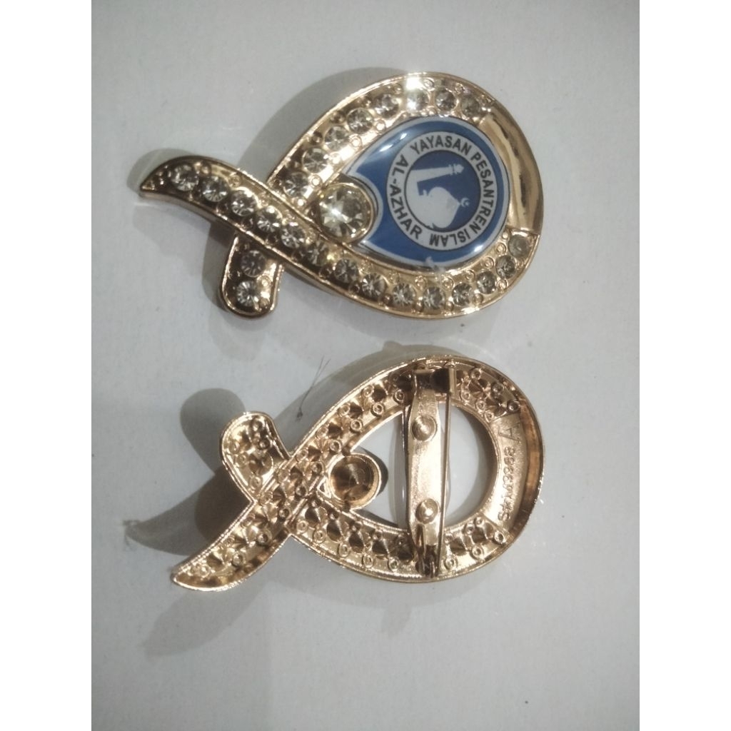 เข็มกลัดริบบิ้นรองพื้น Al azhar