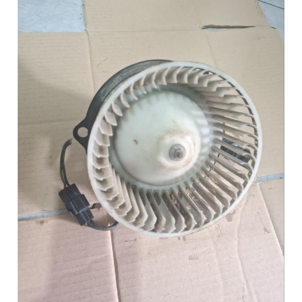 คอยล์เย็นพัดลมโบลเวอร์ AC charade classy winner g102 cx g100 88-96