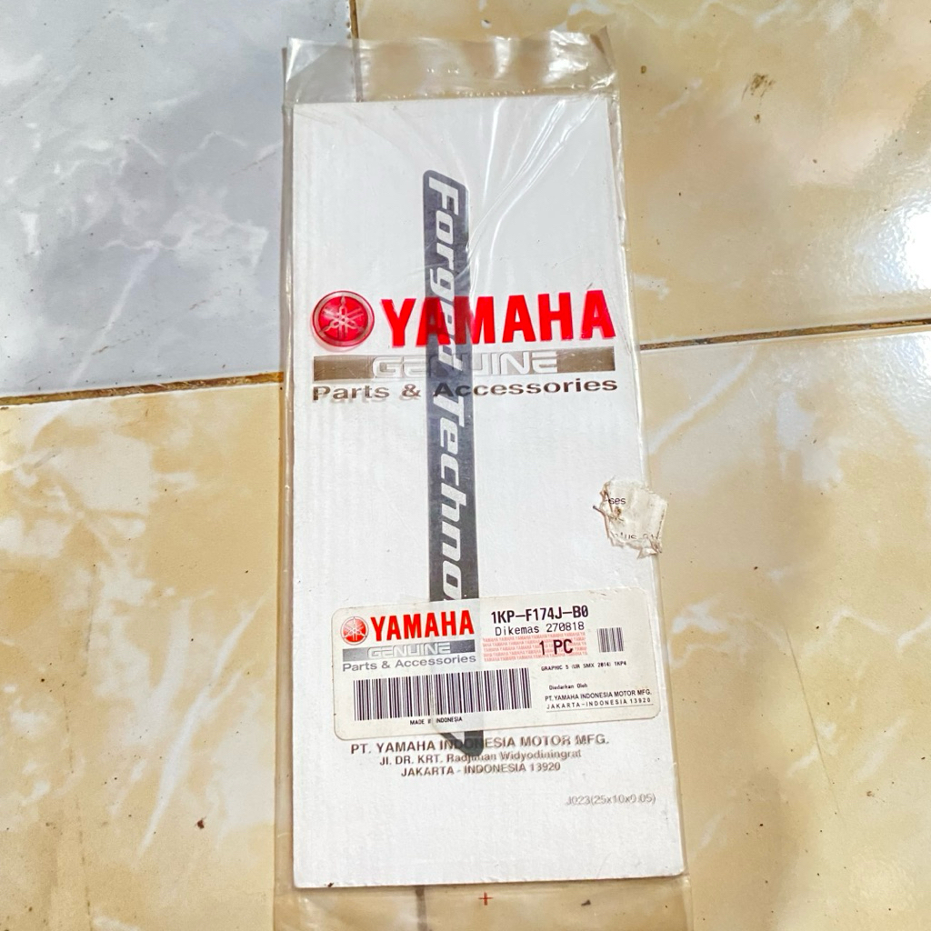 ต้นฉบับสีดํา Yamaha Soul GT 2014 สติ๊กเกอร์แถบหลัง YGP 1KP-F174J-B0