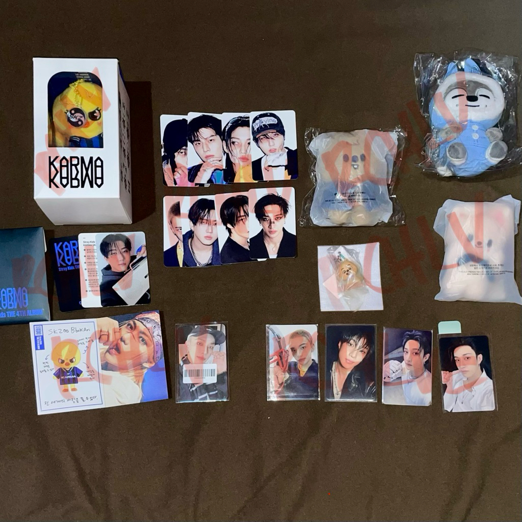 STRAY KIDS SKZOO PUPPYM MAGNET ชุด PLUSH CELEBRATE WOLFCHAN PHONE HOLDER SEALED BANGCHAN DMM KARMA L