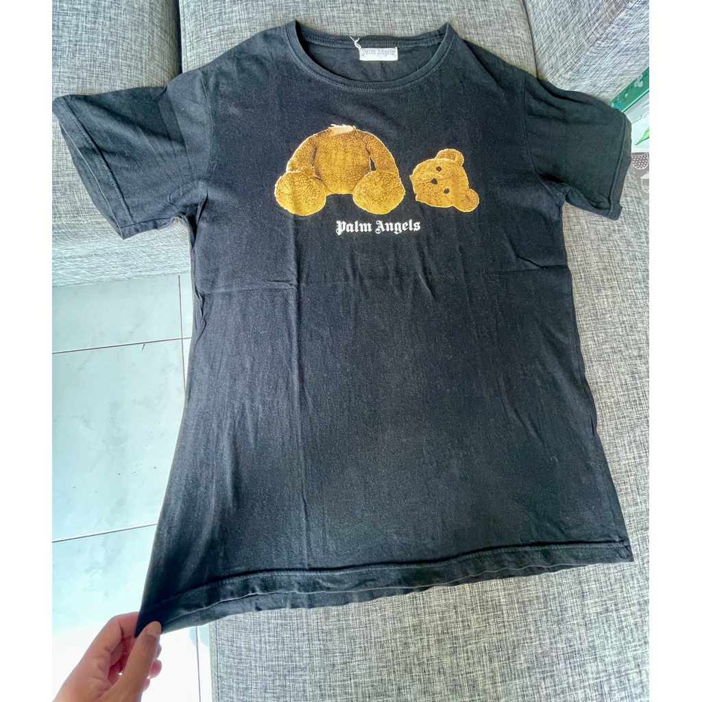 เสื้อยืดสีดํา Palm angels