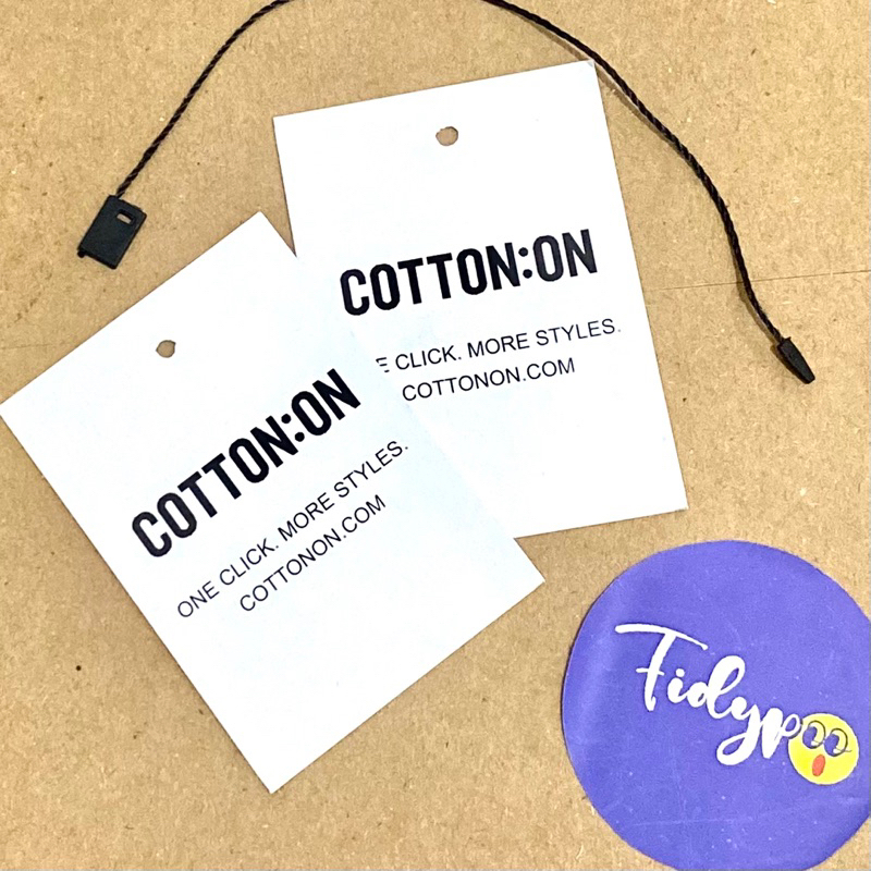 HANGTAG COTTON ON // กระเป๋าเสื้อผ้าที่มีแบรนด์ ป้ายรองเท้า