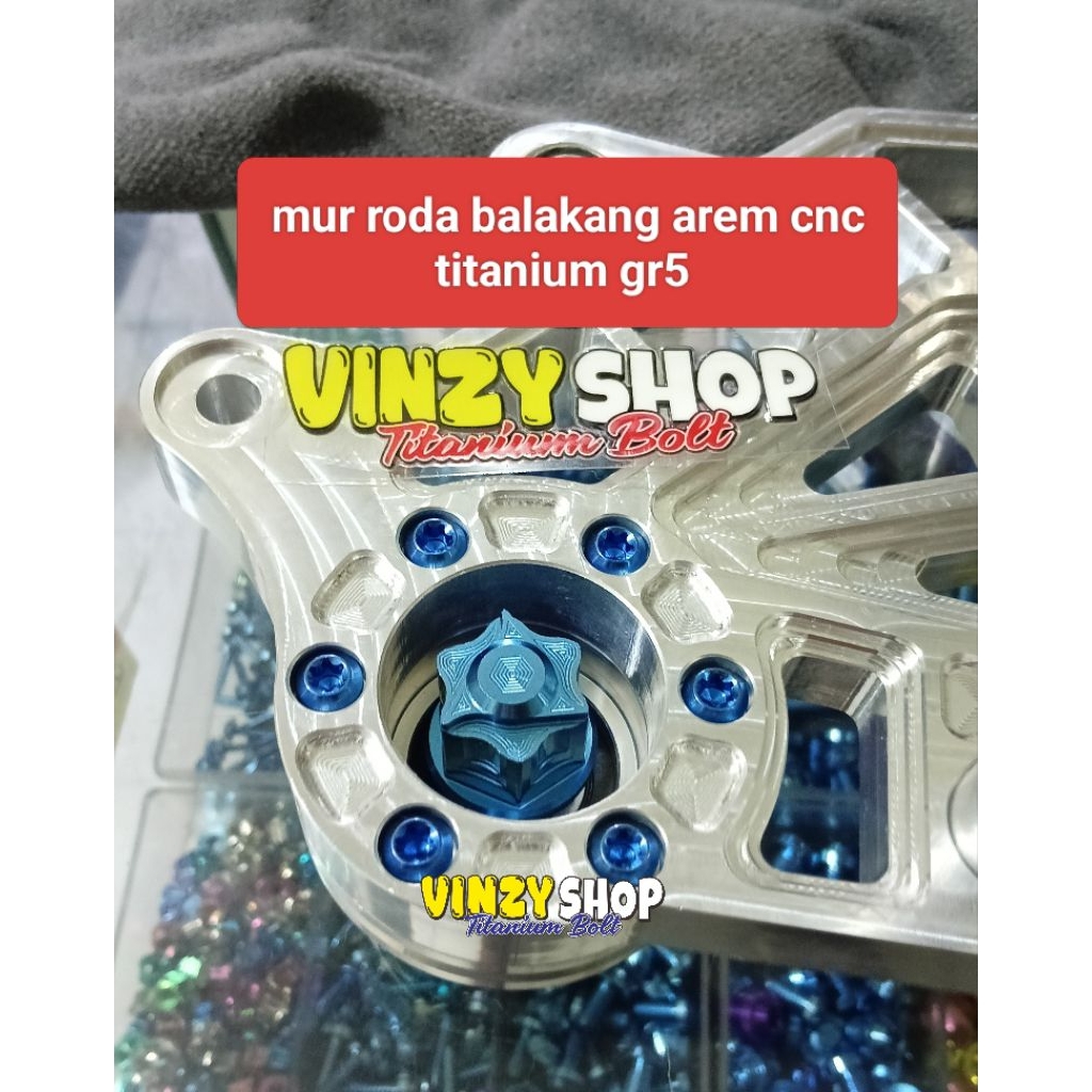 น็อตล้อหลังไทเทเนียม gr5 Arem CNC/No CNC Vario 125/150 PCX 150/160 N.max /aerox
