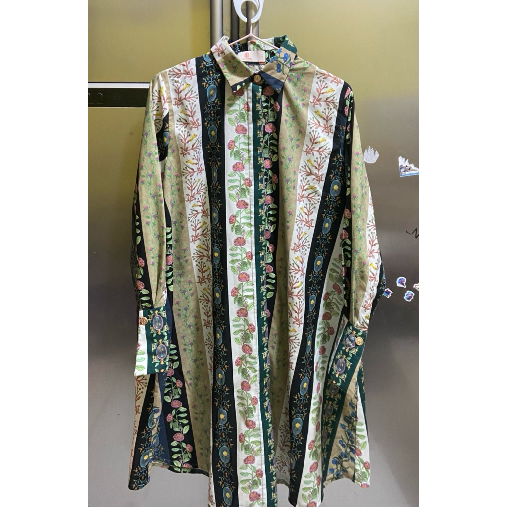 Nada puspita เสื้อทูนิค fleur gala ไซส์ L พรีเลิฟ