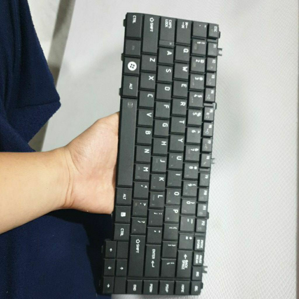 คีย์บอร์ดดาวเทียม Toshiba l600, l640, c600, c645