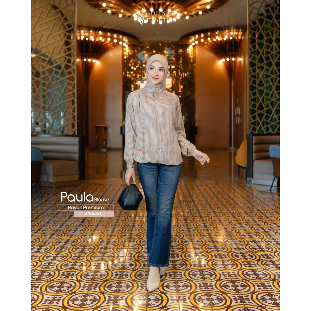 PAULA BLOUSE BY GHIINA