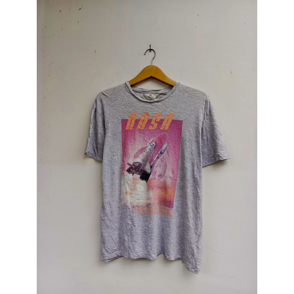 เสื้อยืด H&M nasa***