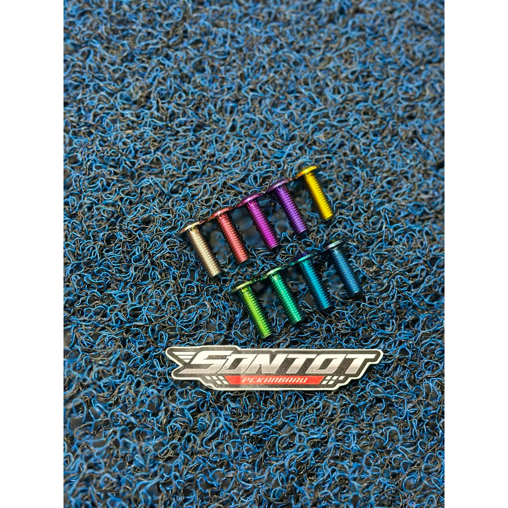 BOLT TITANIUM*******