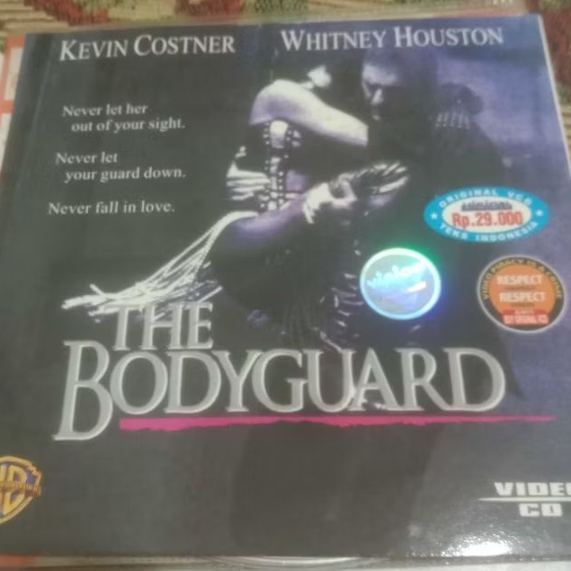 วีซีดี ORIGINAL THE BODYGUARD FEAT KEVIN COSTNER TEXT INDONESIA
