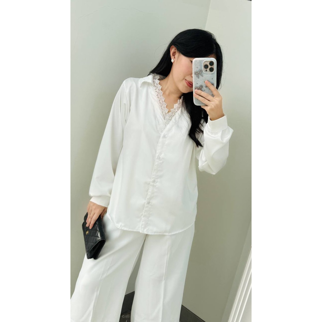 KAMEJA KENDALL SHIRT / SATIN SHIRT