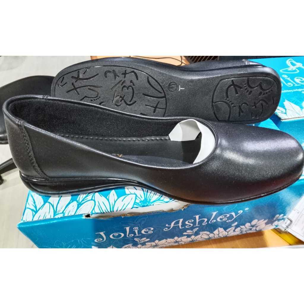 JOLIE ASHLEY Camila Black รองเท้าลําลองผู้หญิงแบบสวมพื้นรองเท้ายางสังเคราะห์