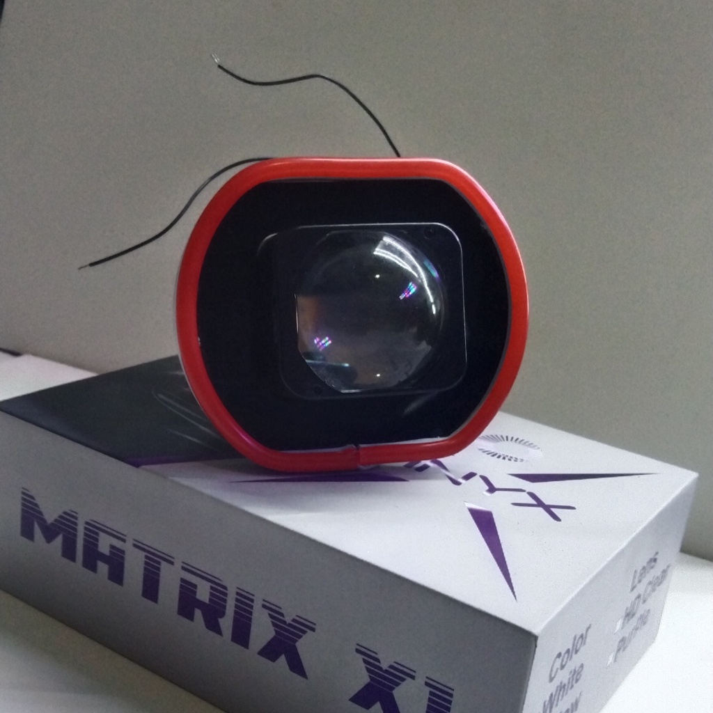 BMW BILED MATRIX 1.5 นิ้วขนาดใหญ่ SHROUD / 1.5 นิ้ว BMW LARGE CUSTOM EYEBROW LAMP SHROUD