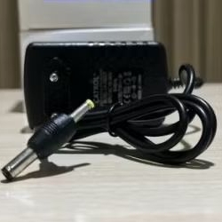 Lin602 lin 602 แจ็คคู่ klop ADAPTER 9V 2A 9 VOLT 2 CAMPERE PURE DOUBLE DUAL TWO JACK DC CATROL CA-09