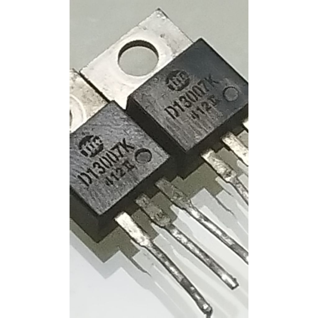 ทรานซิสเตอร์ D3007K*