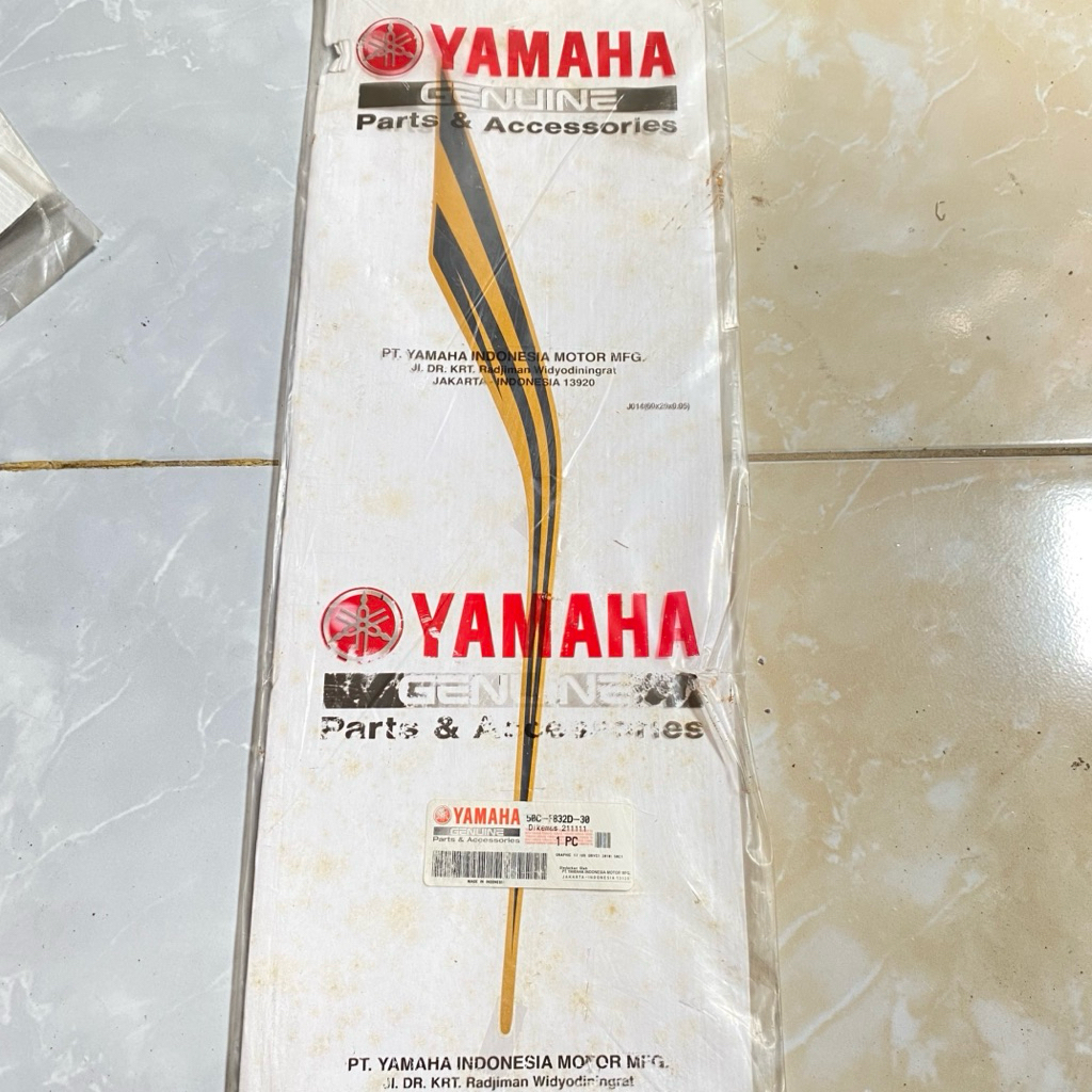Yamaha jupiter Mx 2010 2011 gold original ปีกซ้าย Striping สติกเกอร์ YGP 50C-F832D-30