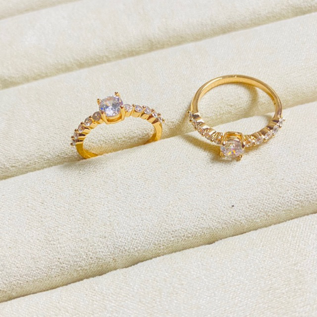 SIMPLE GEM RING MADE OF RHODIUM MATERIAL, ANTI-RUST, SAFE FOR EVERYDAY USE