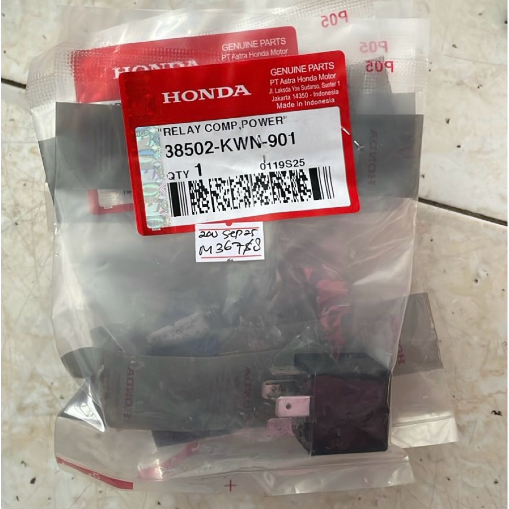 38502-KWN-901 รีเลย์ Comp Power Relay ชาร์จ Vario PCX 125 150