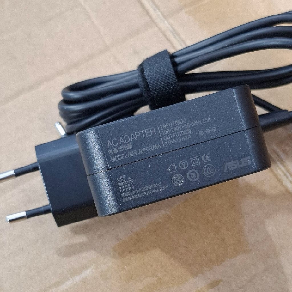 อะแดปเตอร์ชาร์จใหม่สําหรับ Asus PA-1650-66 PA-1650-78 ADP-65DW Y 19V 3.42A 4.0mm*1.35mm