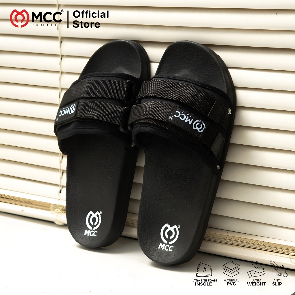 MCC Project รองเท้าแตะสไลด์แบบสวมสําหรับผู้ชาย WB02 สีดํา ไซส์ 37-43