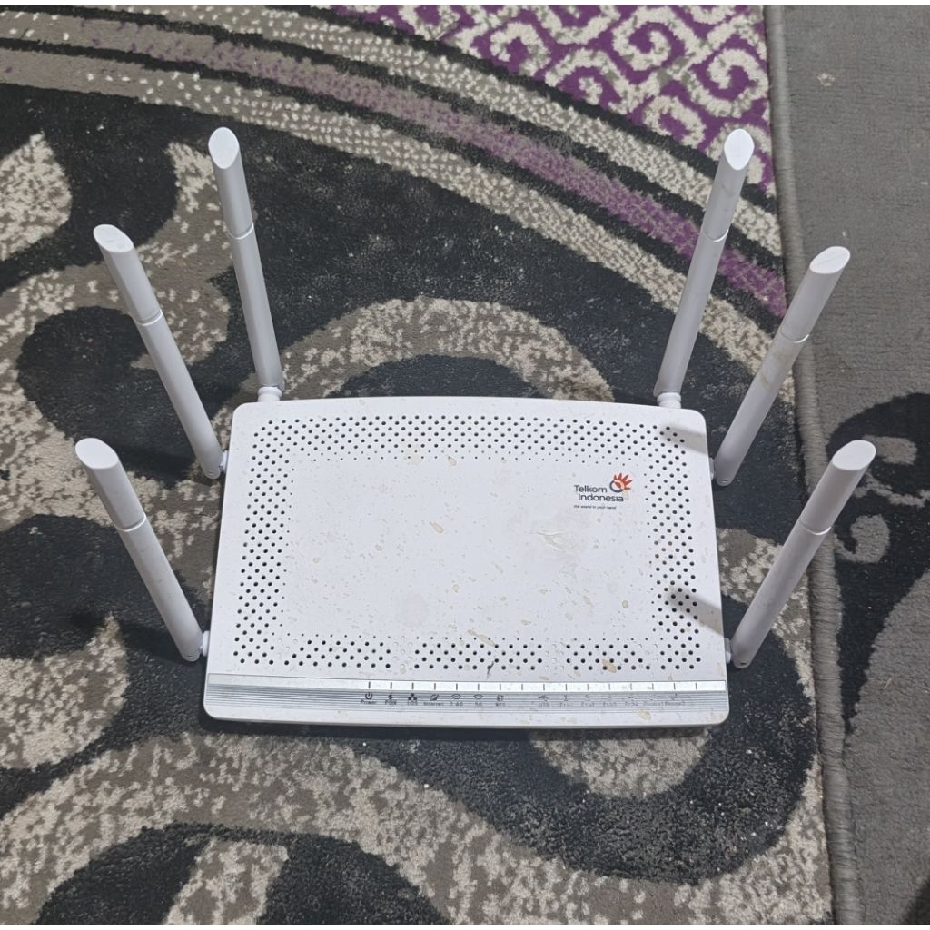 Fiberhome พรีเมี่ยม HG6245N แถบคู่พอร์ตสีน้ําเงิน