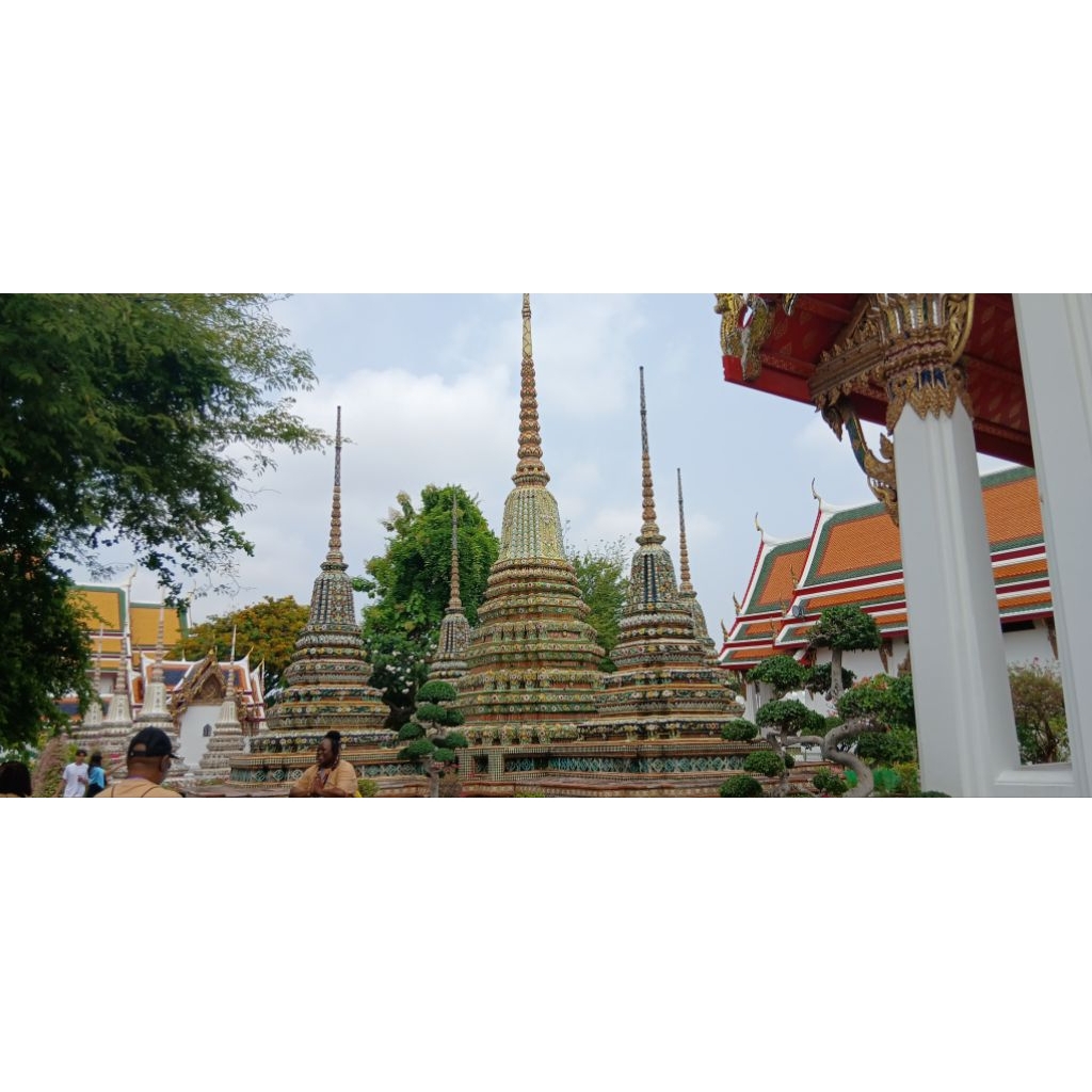 CHILDRENS CLOTHES 66k-90k