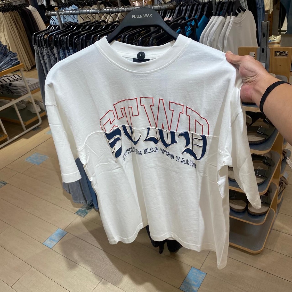 จัสทิพ. STWD Pull&Bear Logo Boxy Fit T-Shirt (ผู้ชาย)