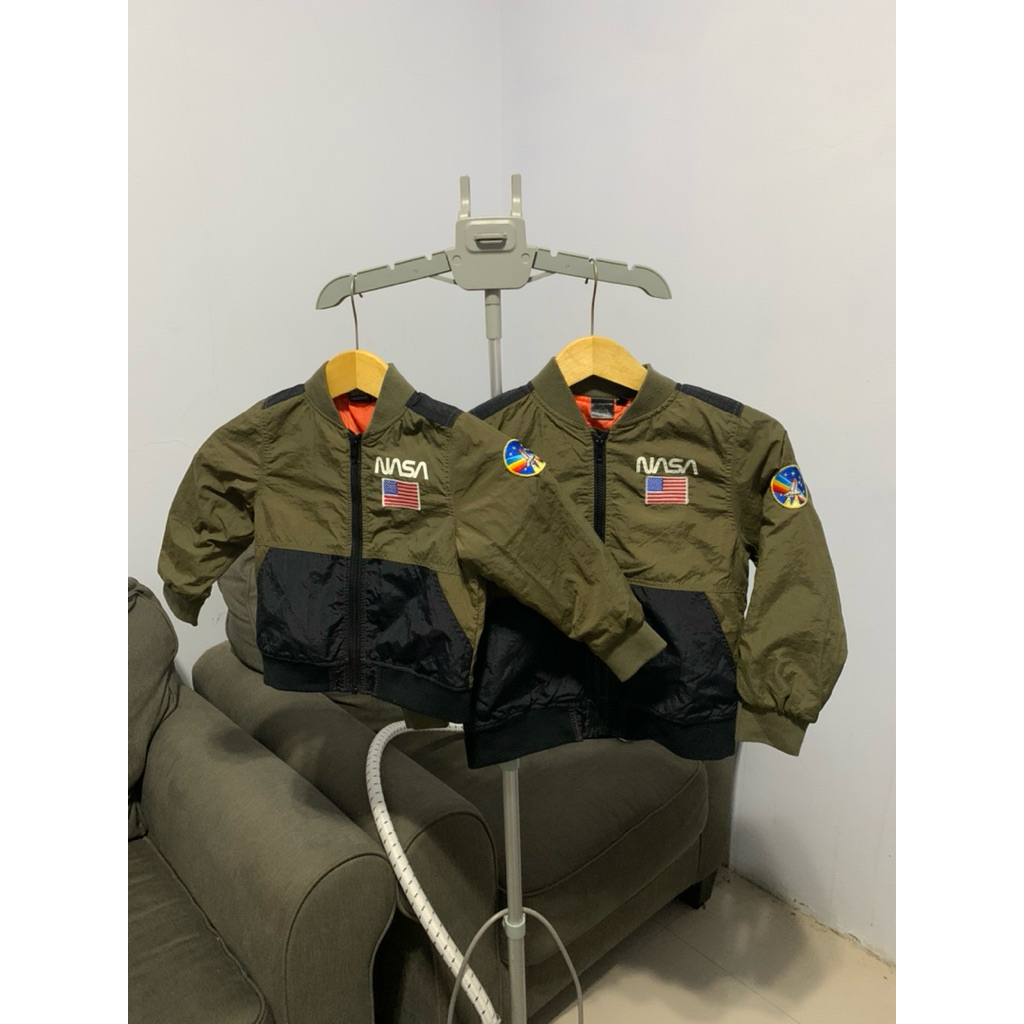 เสื้อแจ็คเก็ต NASA KIDS ของแท้ 2 ตัว