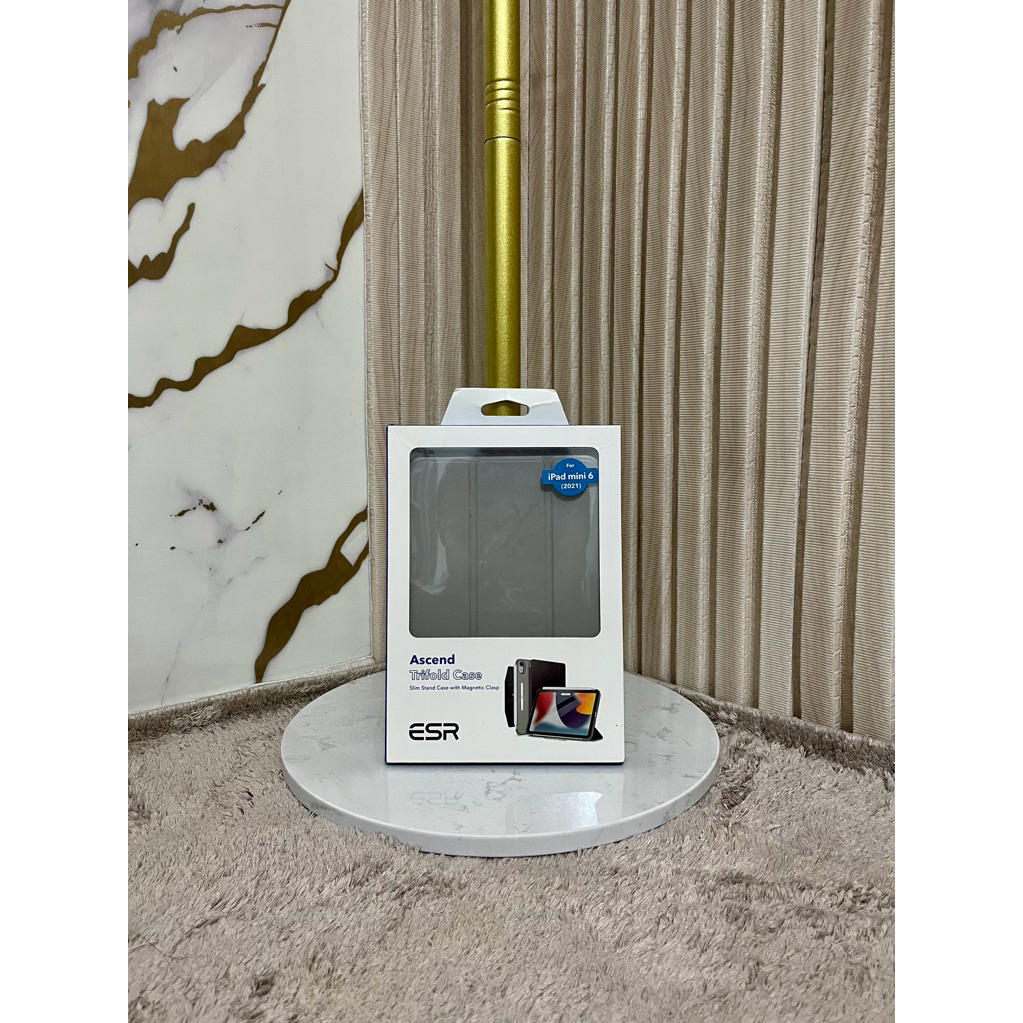 Like New Leather Case iPad Mini ESR Ascend Trifold With Clasp Flip
