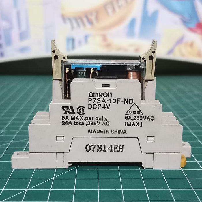 OMRON G7SA-3A1B 24VDC รีเลย์ + OMRON P7SA-10F-ND 10 พินซ็อกเก็ต